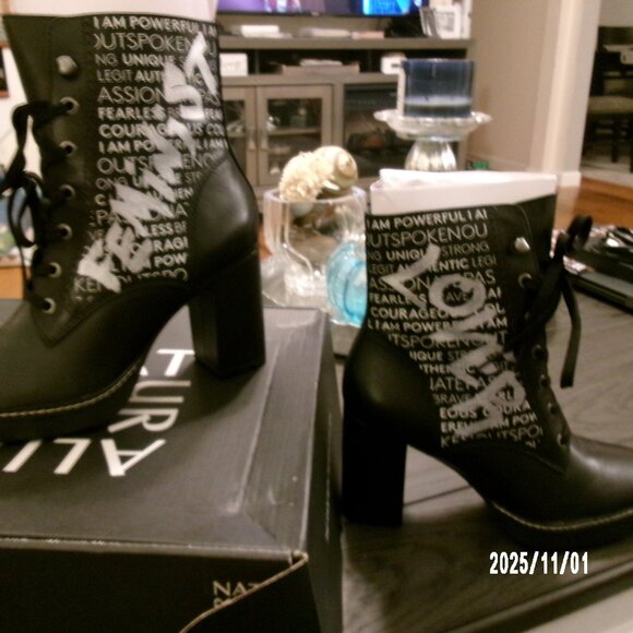 NEW PERSONALIZED Naturalizer Womens Callie Power Lace Up Ankle Boots Black 8.5 M - Picture 1 of 7